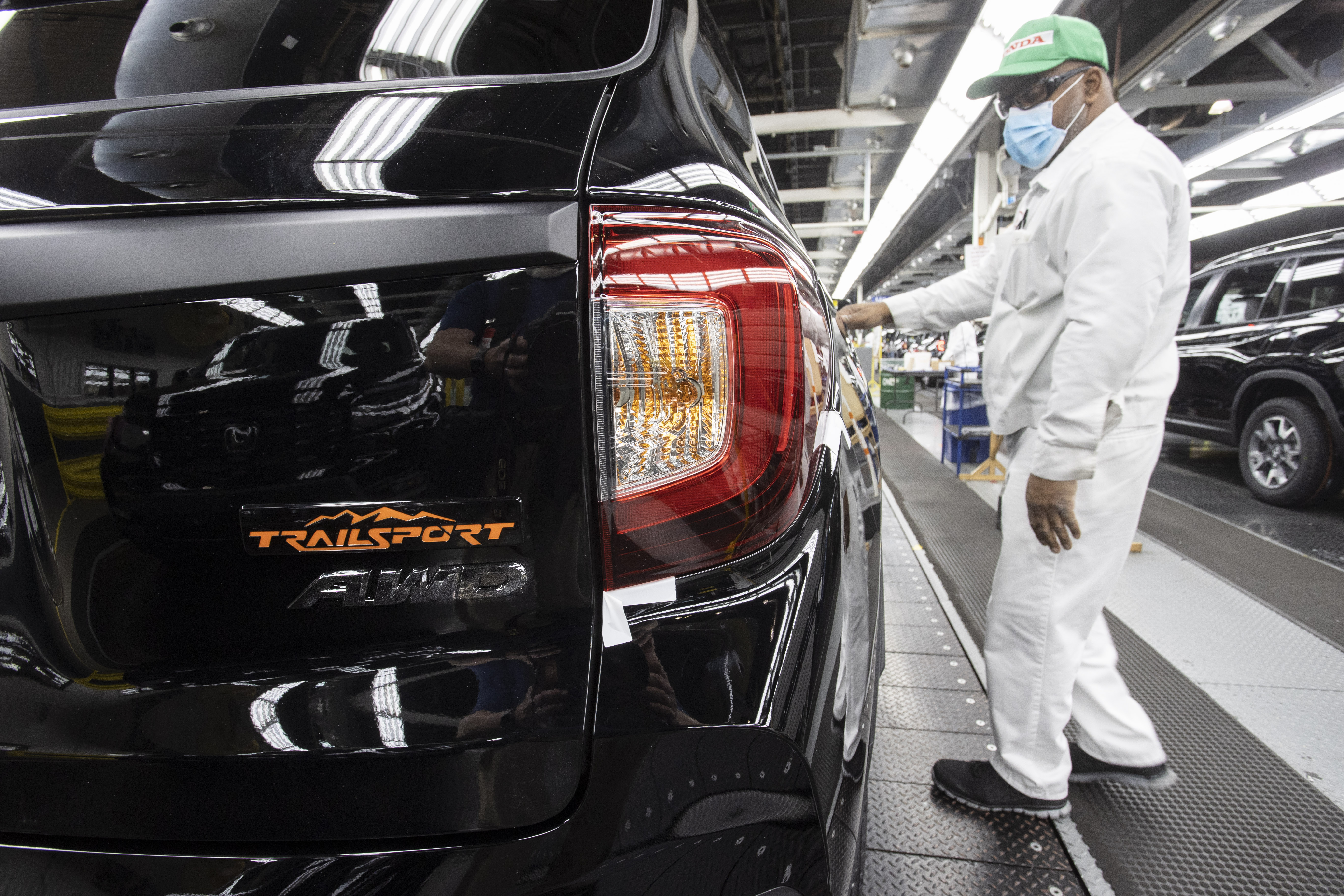 Honda Alabama Auto Plant Begins Production of 2022 Honda Passport and First-Ever Passport TrailSport Model
